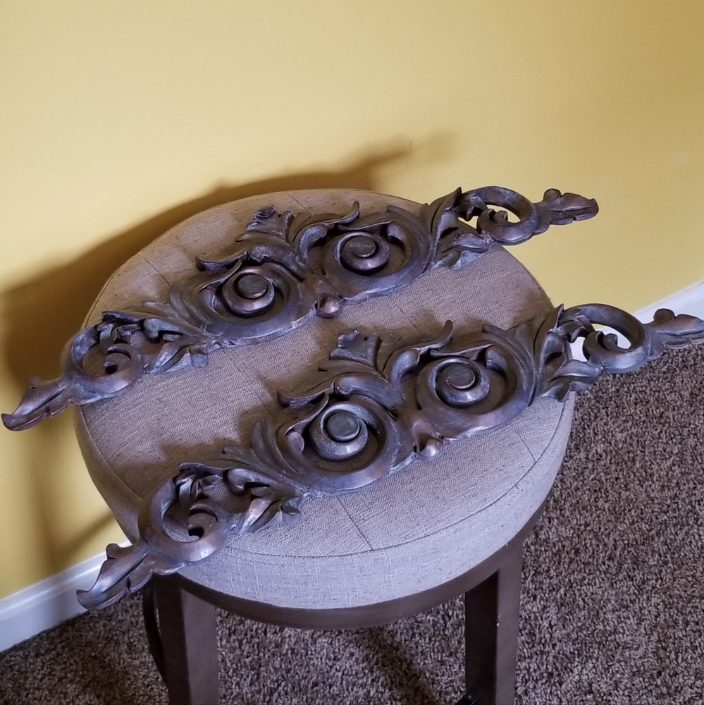Wall decor